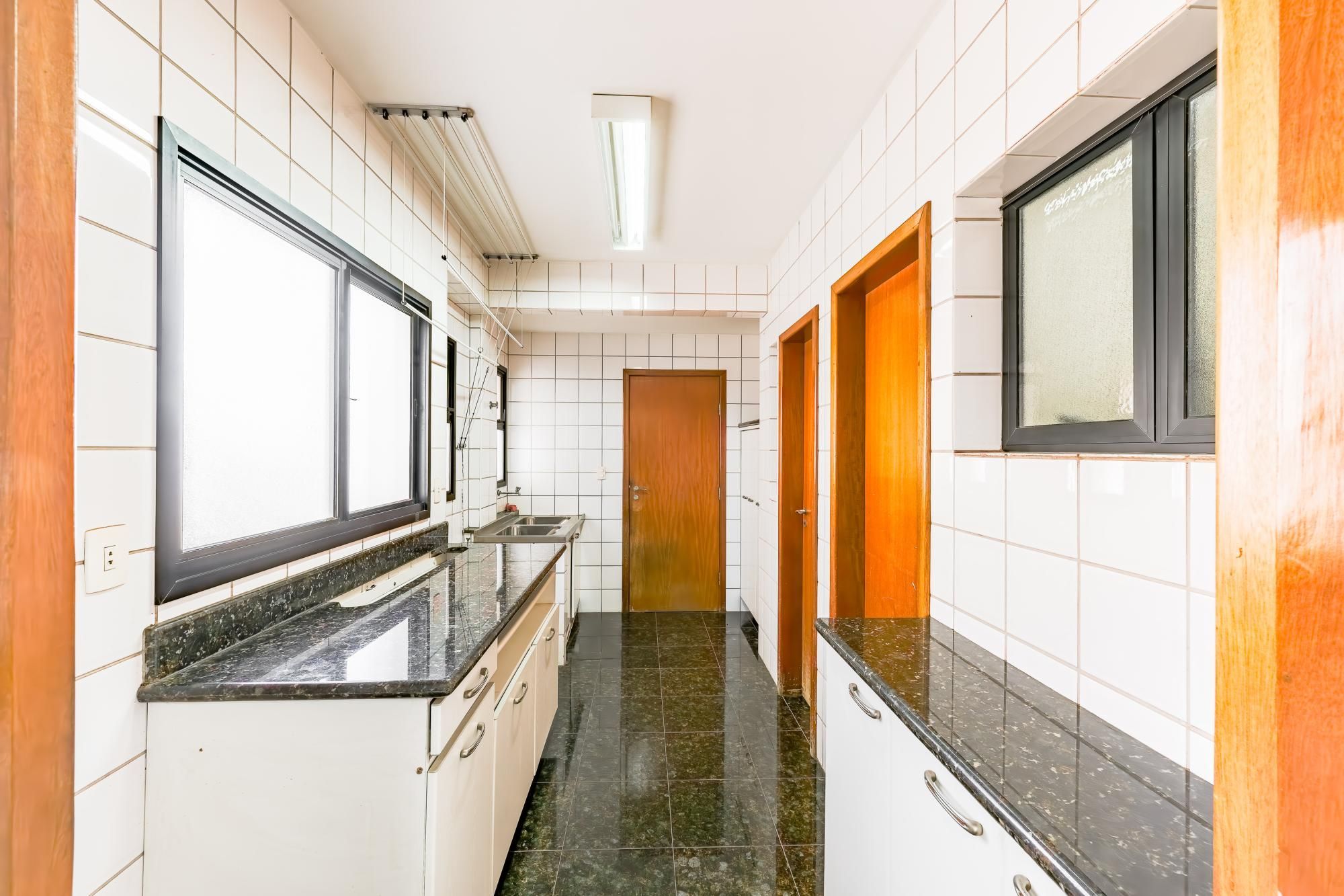 Apartamento, 4 quartos, 192 m² - Foto 11