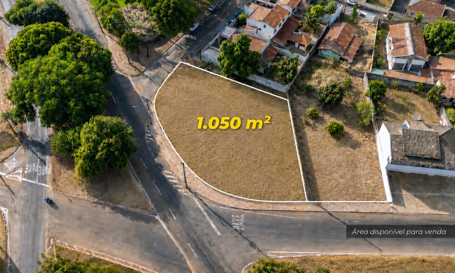 Área comercial de esquina no Setor Jaó com 1.050 m² e localização estratégica — foto 1