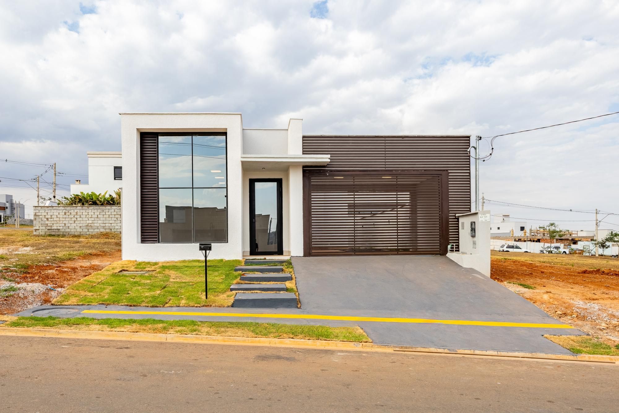 Casa, 3 quartos, 137 m² - Foto 1