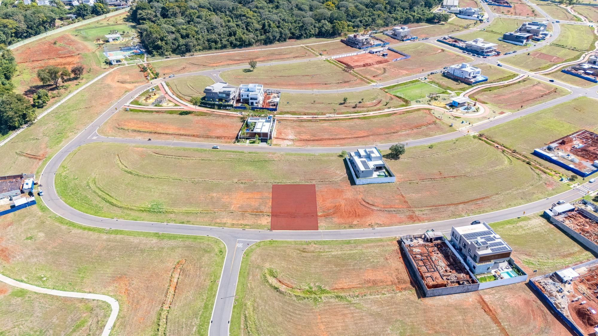 Lote à venda no Plateau D'or Unique com 740 m² — foto 1