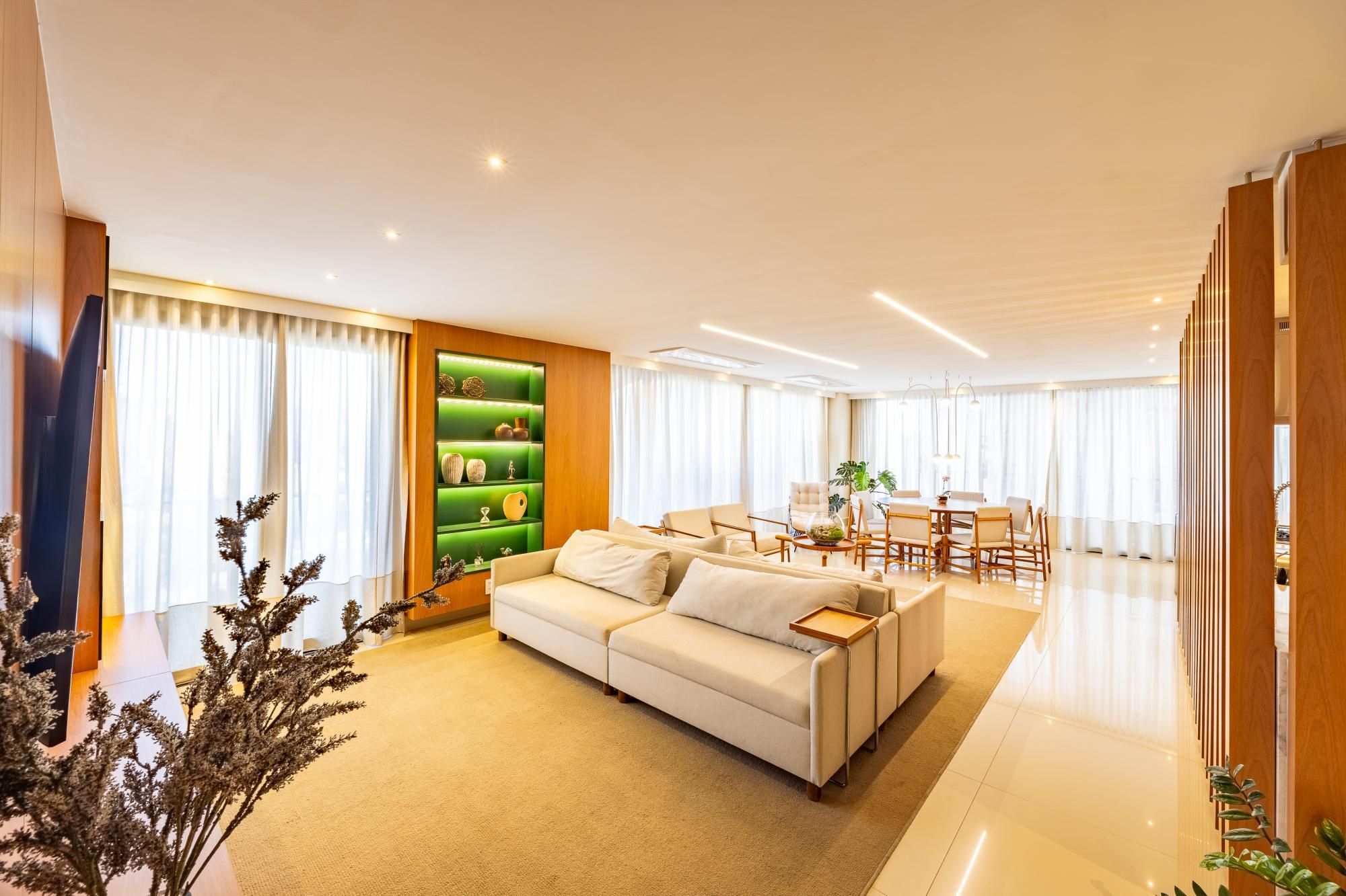 Apartamento, 3 quartos, 182 m² - Foto 2