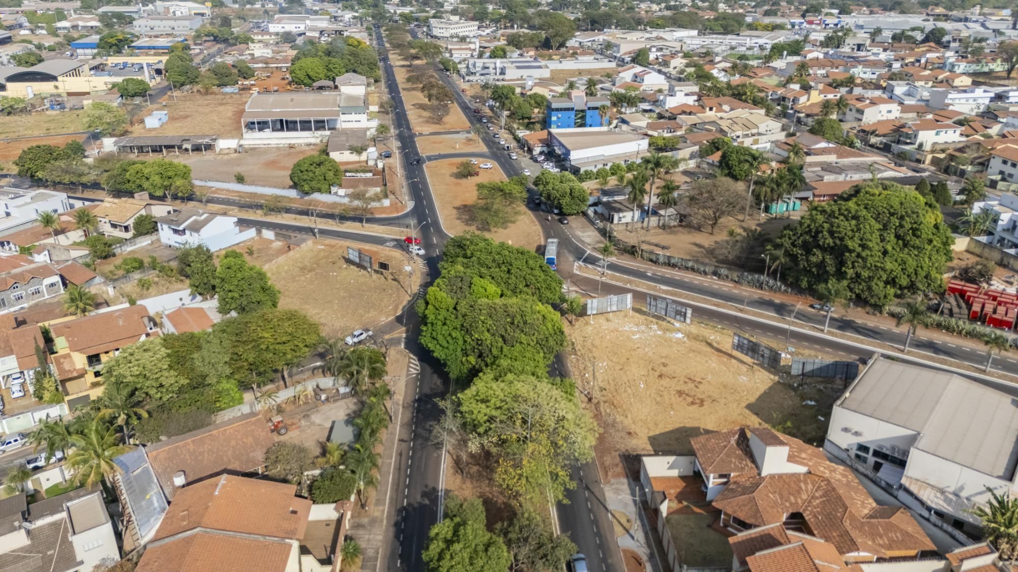 Loteamento e Condomínio, 1050 m² - Foto 10
