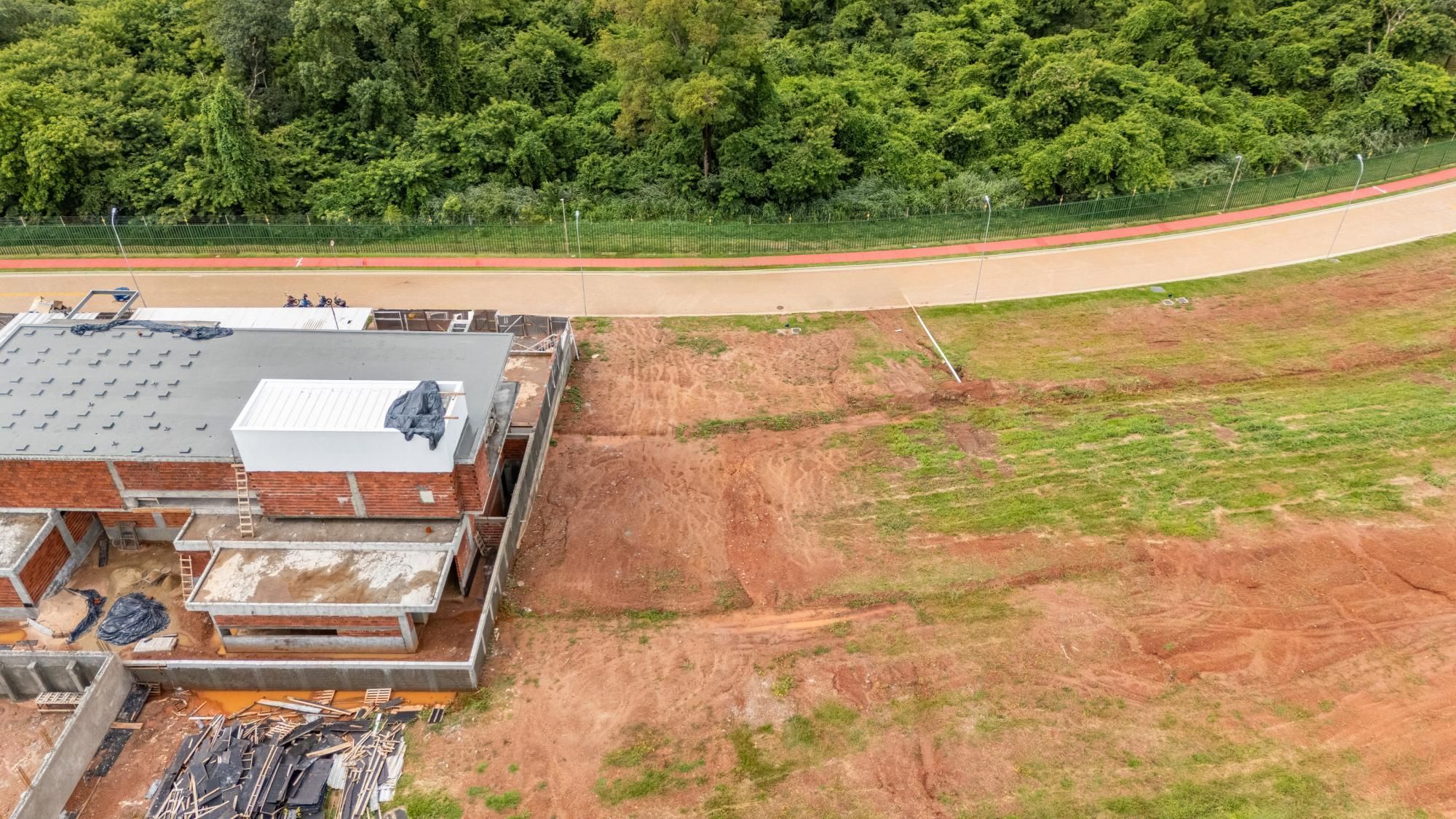 Terreno à Venda no Jardins Londres com 671 m²