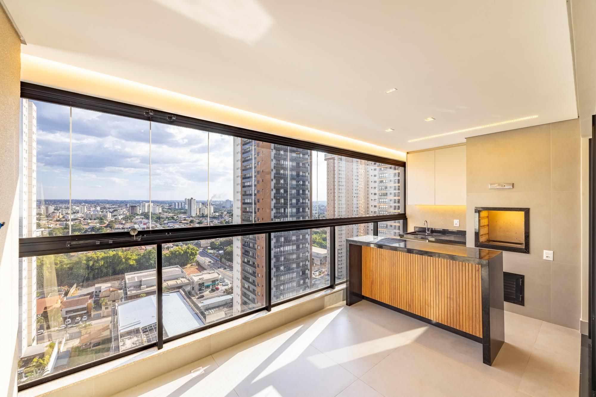 Apartamento, 3 quartos, 161 m² - Foto 2