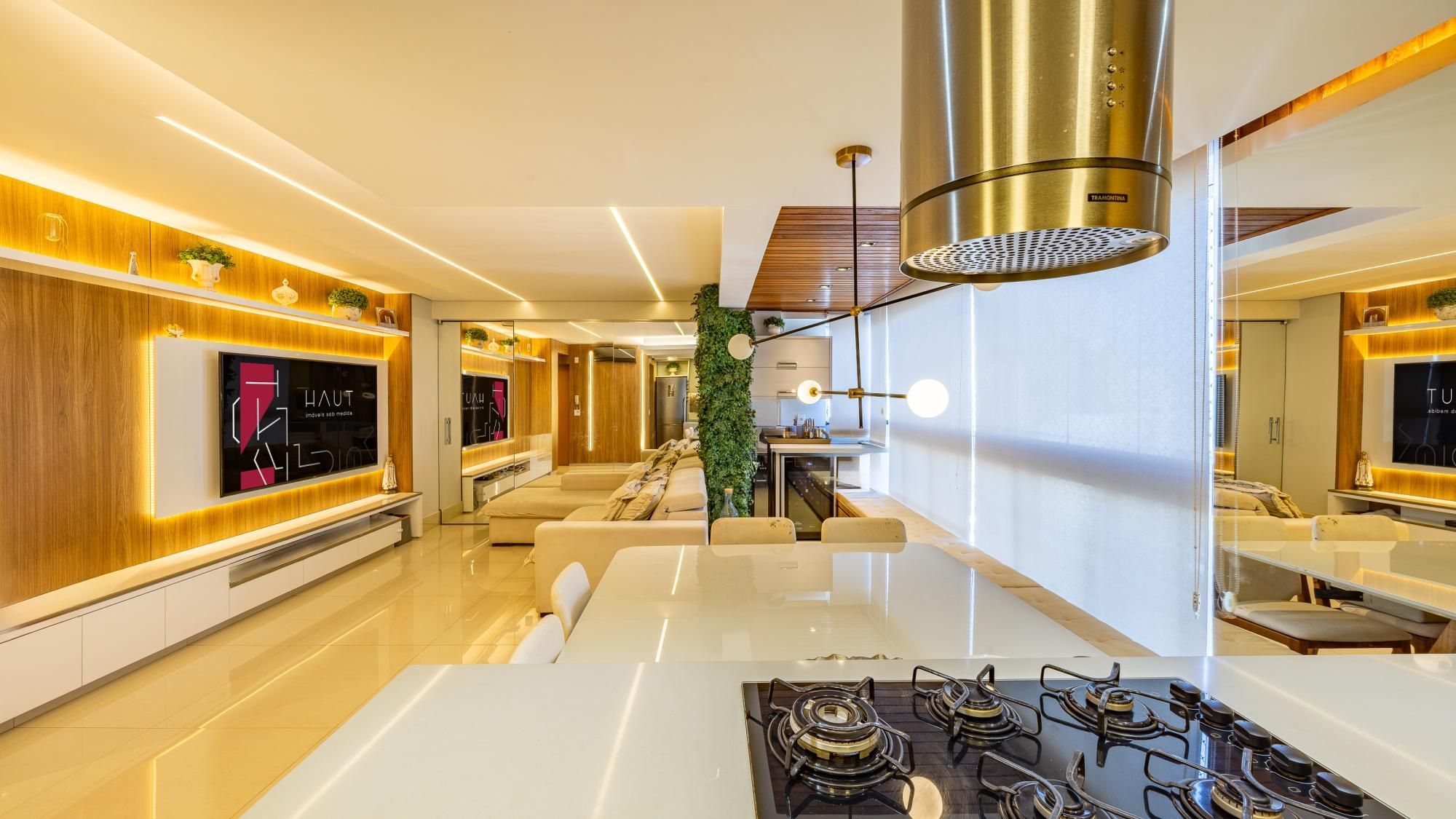 Like Bueno | Apartamento Mobiliado, Nascente e com Vista Livre no Setor Bueno. — foto 1