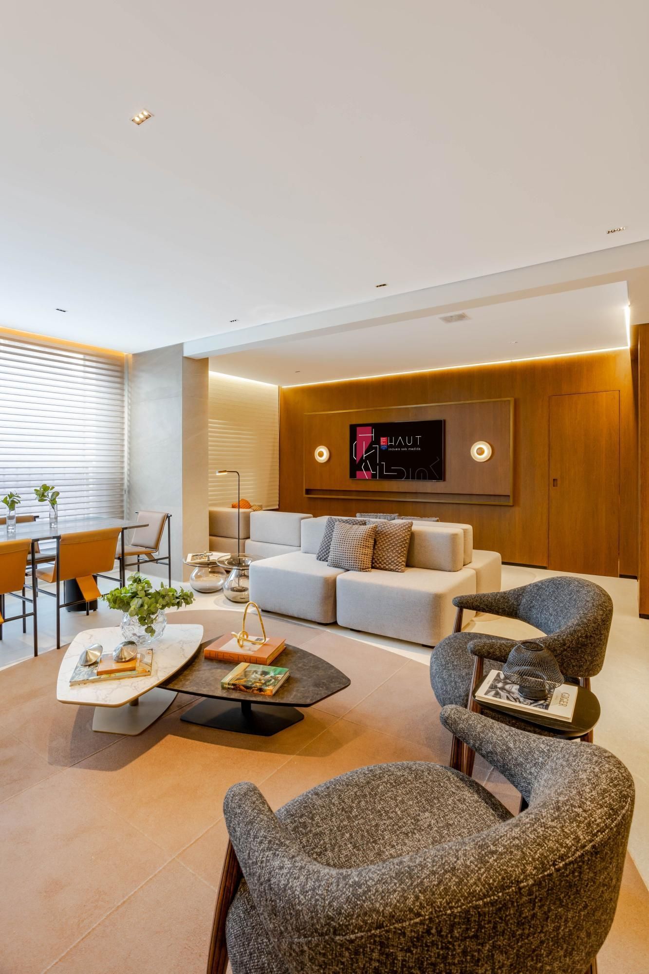 Apartamento, 3 quartos, 148 m² - Foto 2