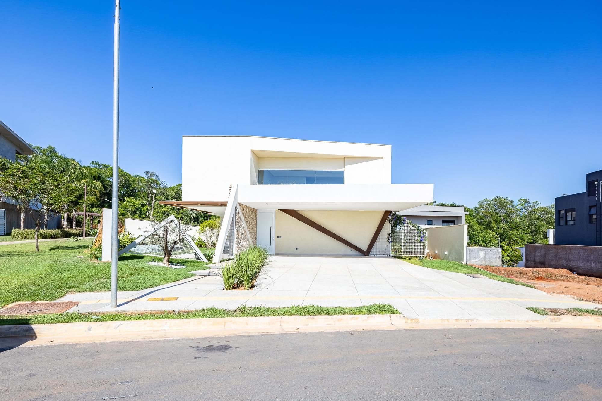 Sobrado, 5 quartos, 387 m² - Foto 3