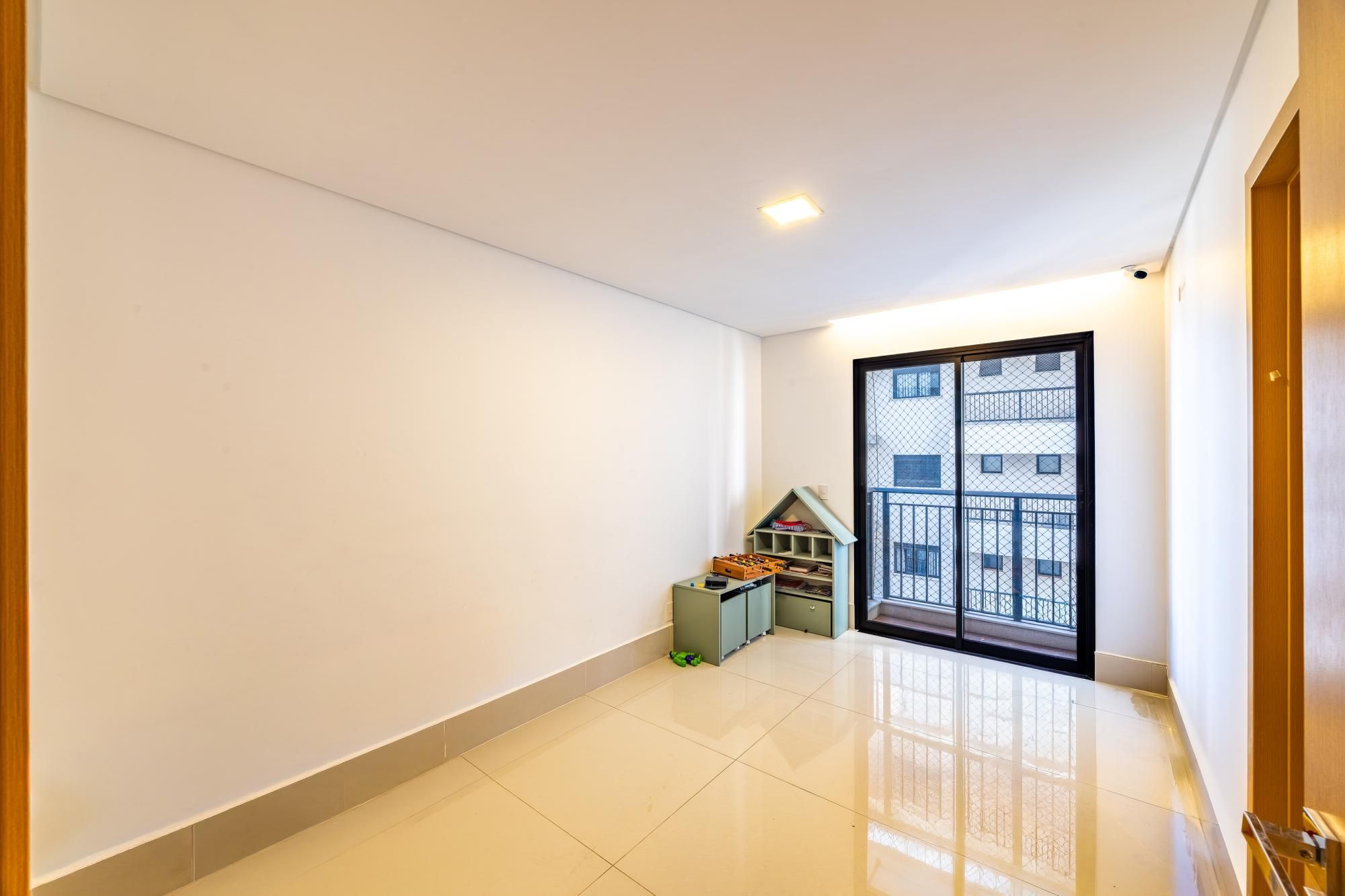 Apartamento, 4 quartos, 221 m² - Foto 14