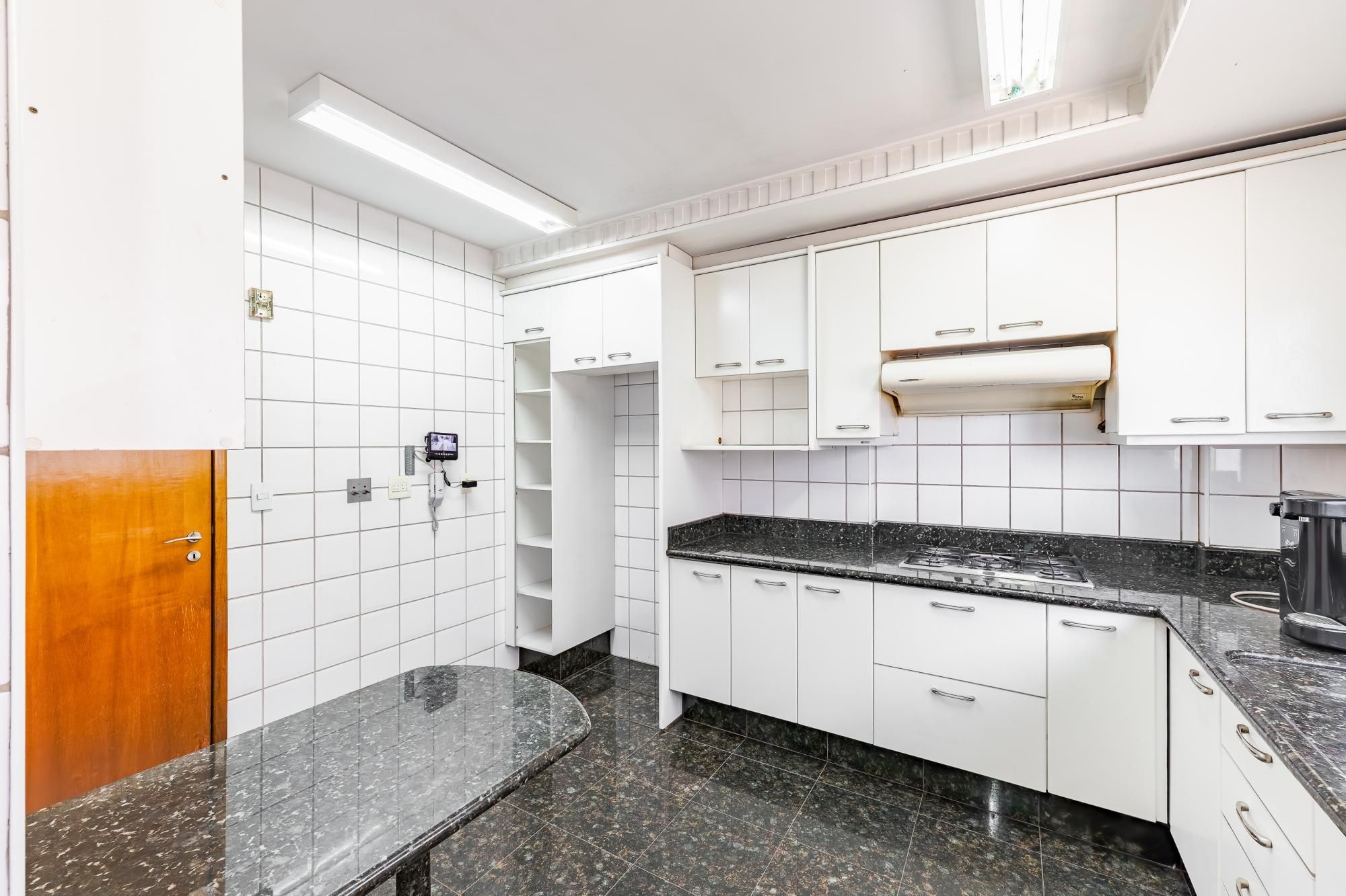 Apartamento, 4 quartos, 192 m² - Foto 10