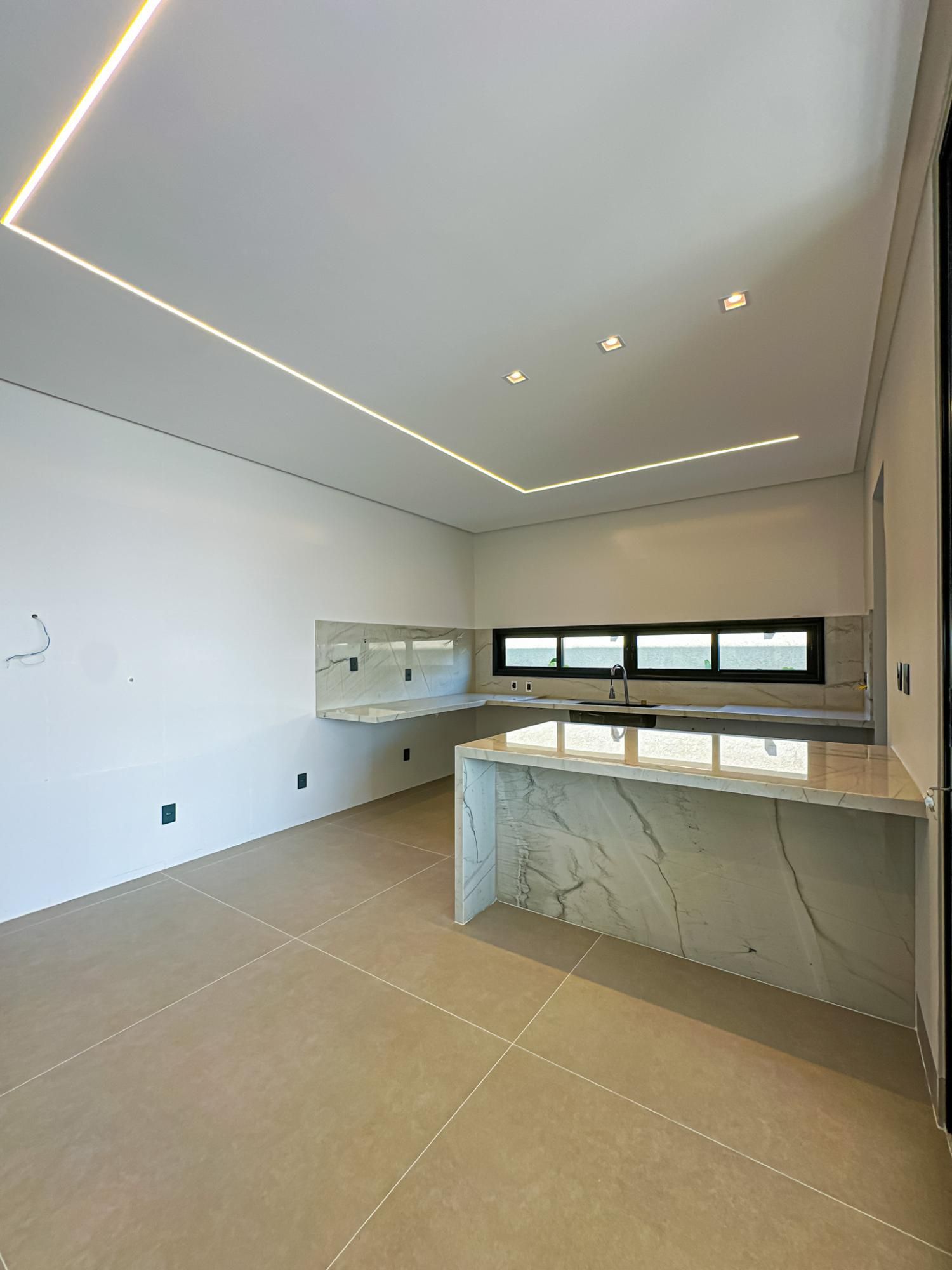 Casa, 4 quartos, 380 m² - Foto 4