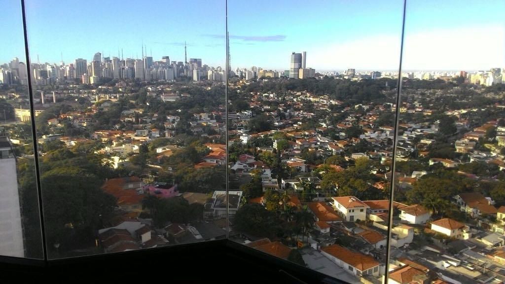 Apartamento para alugar com 4 quartos, 178m² - Foto 3