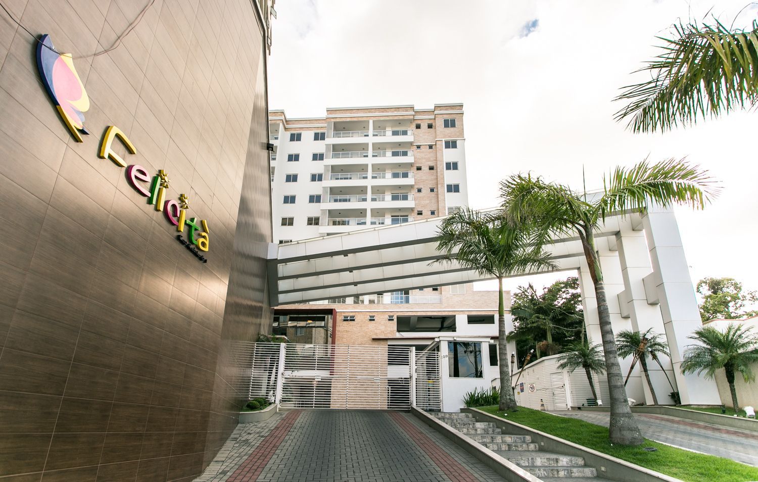 Apartamento no Ed. Felicitá Eco Residencial