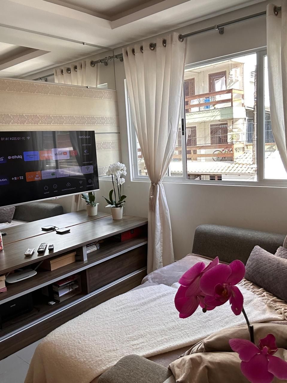 Apartamento no Ed. Cônsul Catcarth