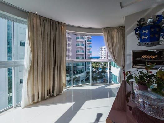 Apartamento no Ed. Brava Beach