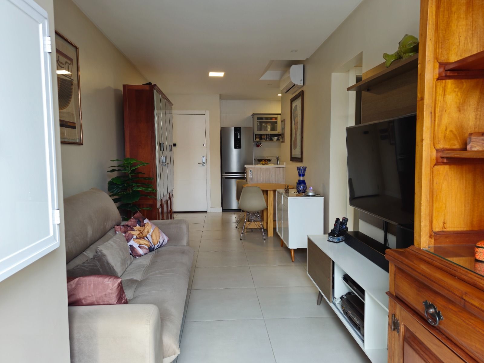 Apartamento no Ed. San Gottardo