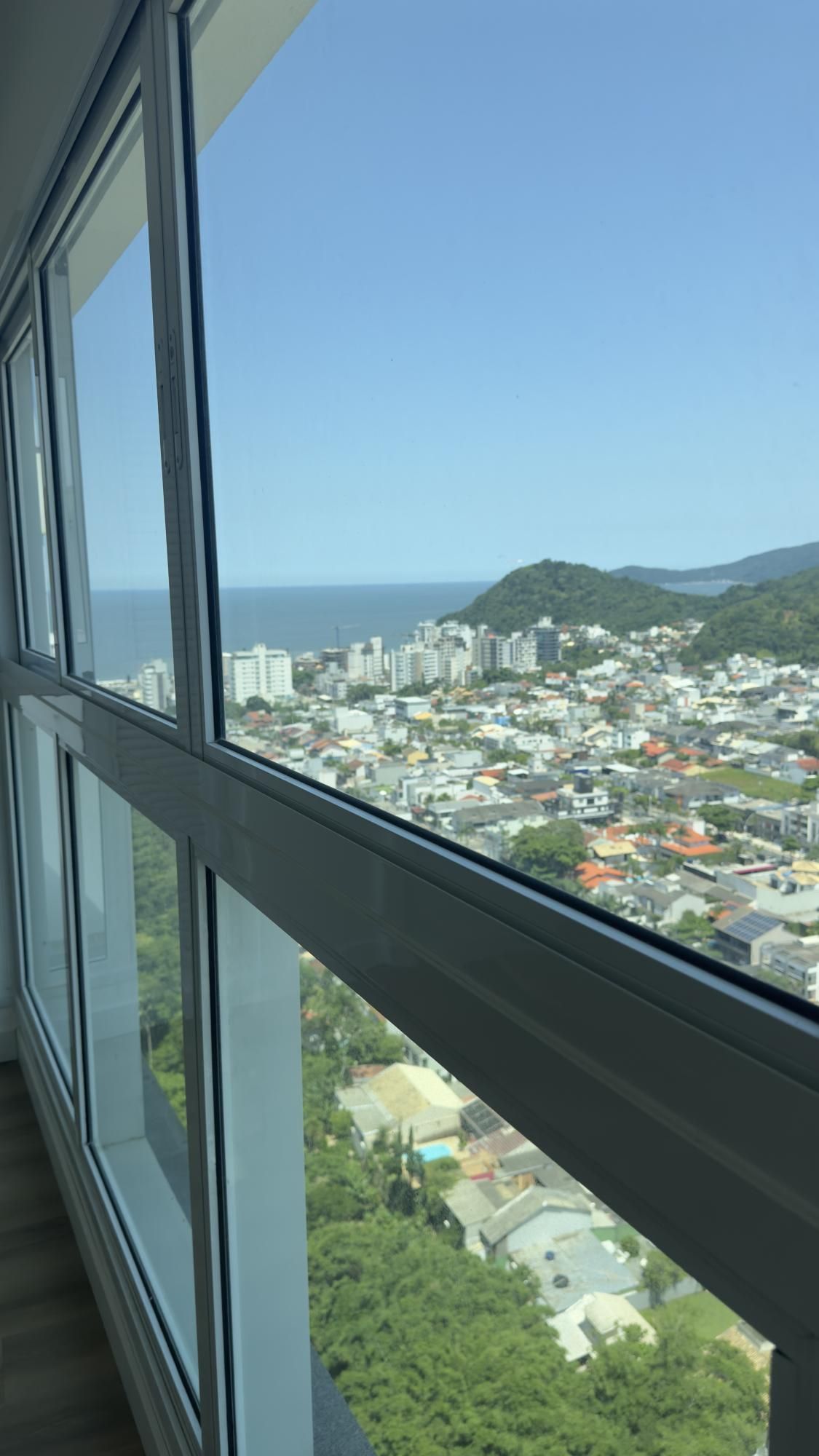 Apartamento no Ed. Riviera Concept