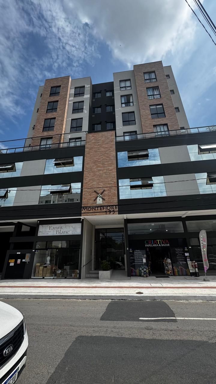 Apartamento no Ed. Montefiore