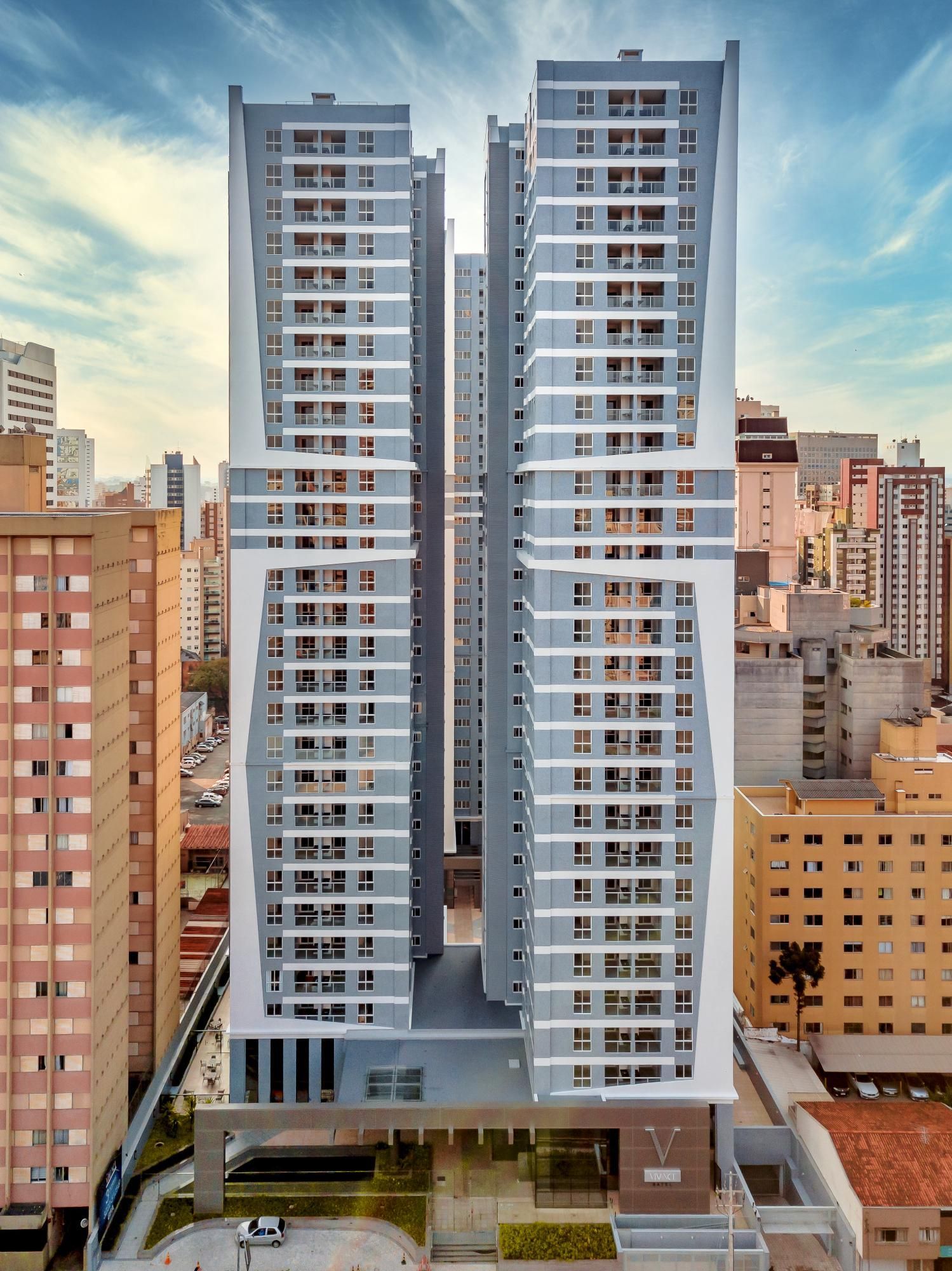 Apartamento  venda  no Centro - Curitiba, PR. Imveis