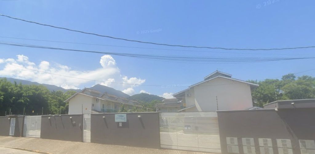 Casa à venda  no Jardim do Sol - Caraguatatuba, SP. Imóveis