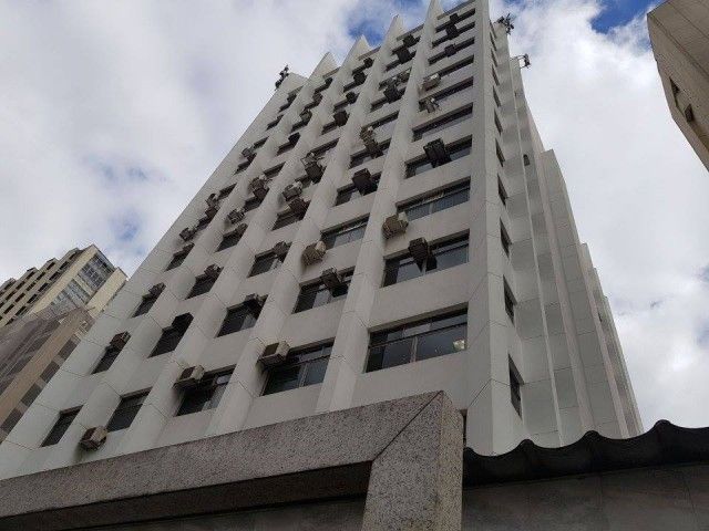 Sala comercial à venda  no Jardim Paulistano - São Paulo, SP. Imóveis