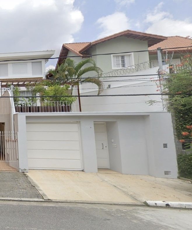 OPORTUNIDADE NO CAMPO BELO VENDA DIRETA: R$ 1.820.000,00