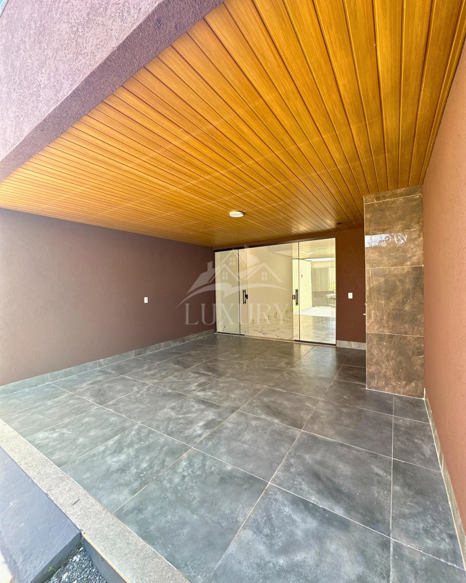 Casa à venda com 3 quartos, 117m² - Foto 3