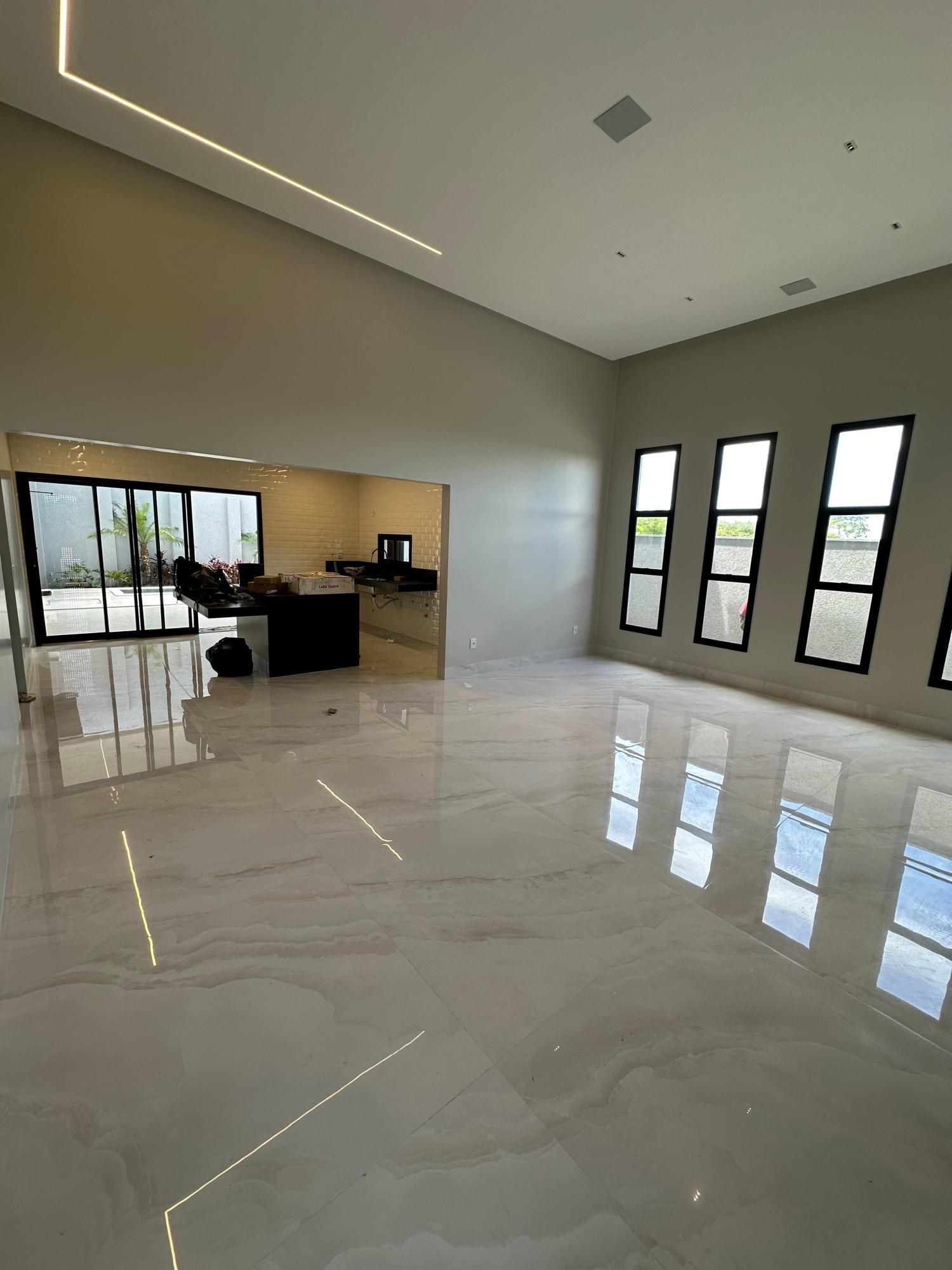 Casa de Condomínio à venda com 3 quartos, 132m² - Foto 3