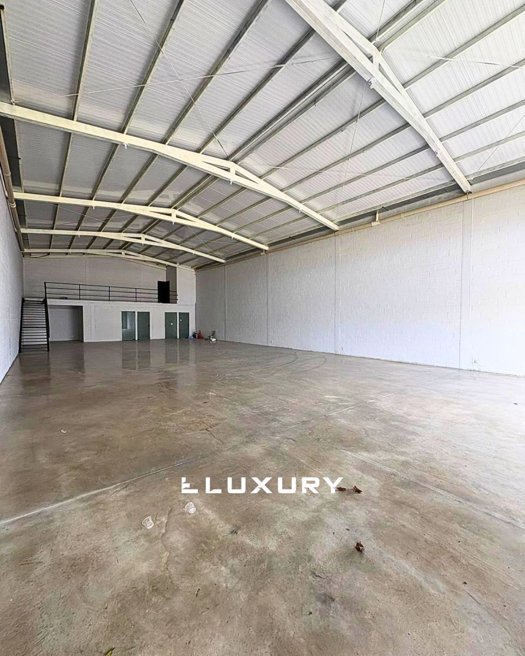 Depósito-Galpão, 288 m² - Foto 2