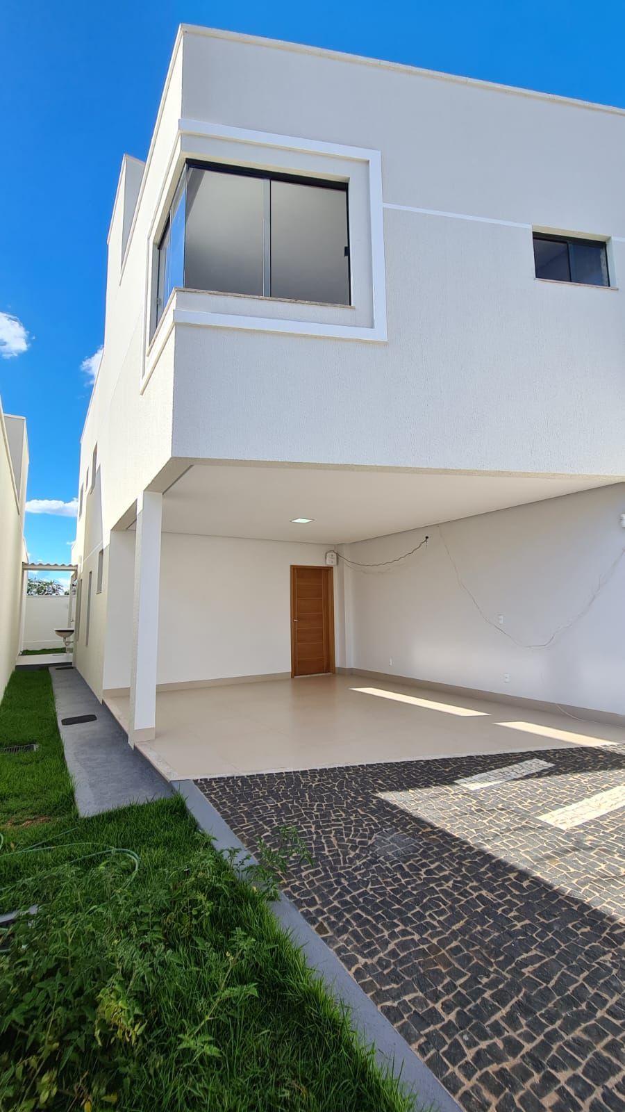 Sobrado à venda com 3 quartos, 145m² - Foto 2