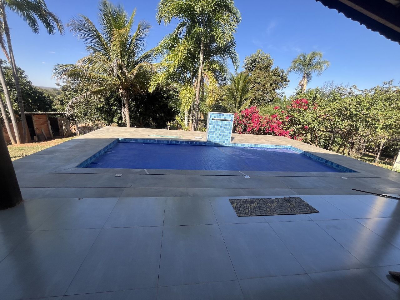 Chácara à venda com 2 quartos, 90m² - Foto 1