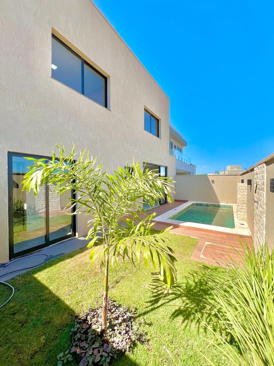 Casa de Condomínio à venda com 3 quartos, 243m² - Foto 23