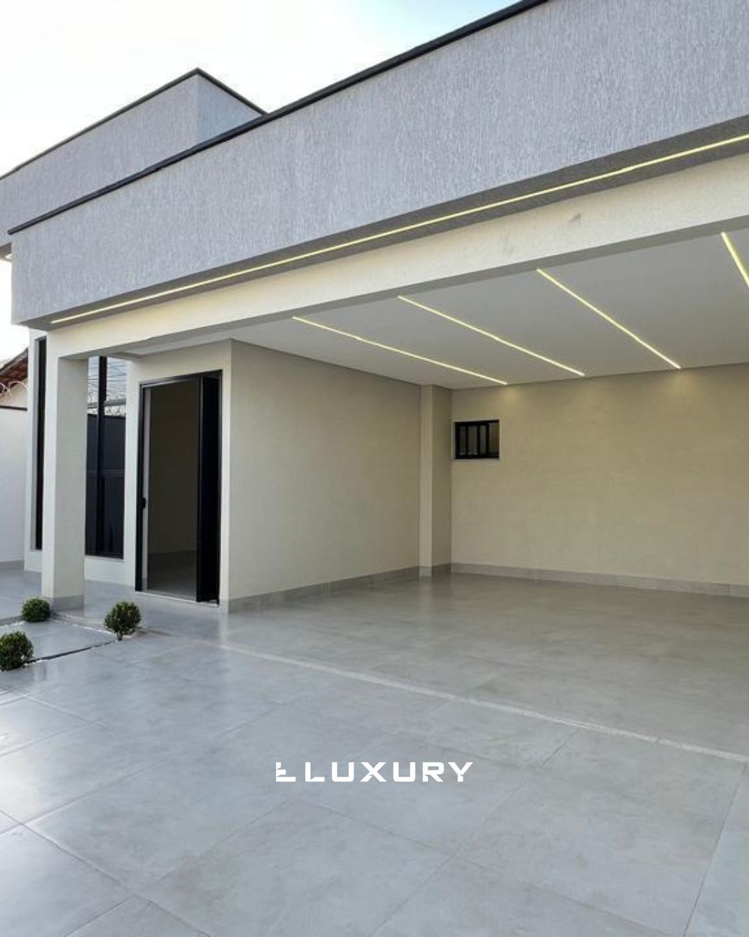 Casa à venda com 3 quartos, 228m² - Foto 4