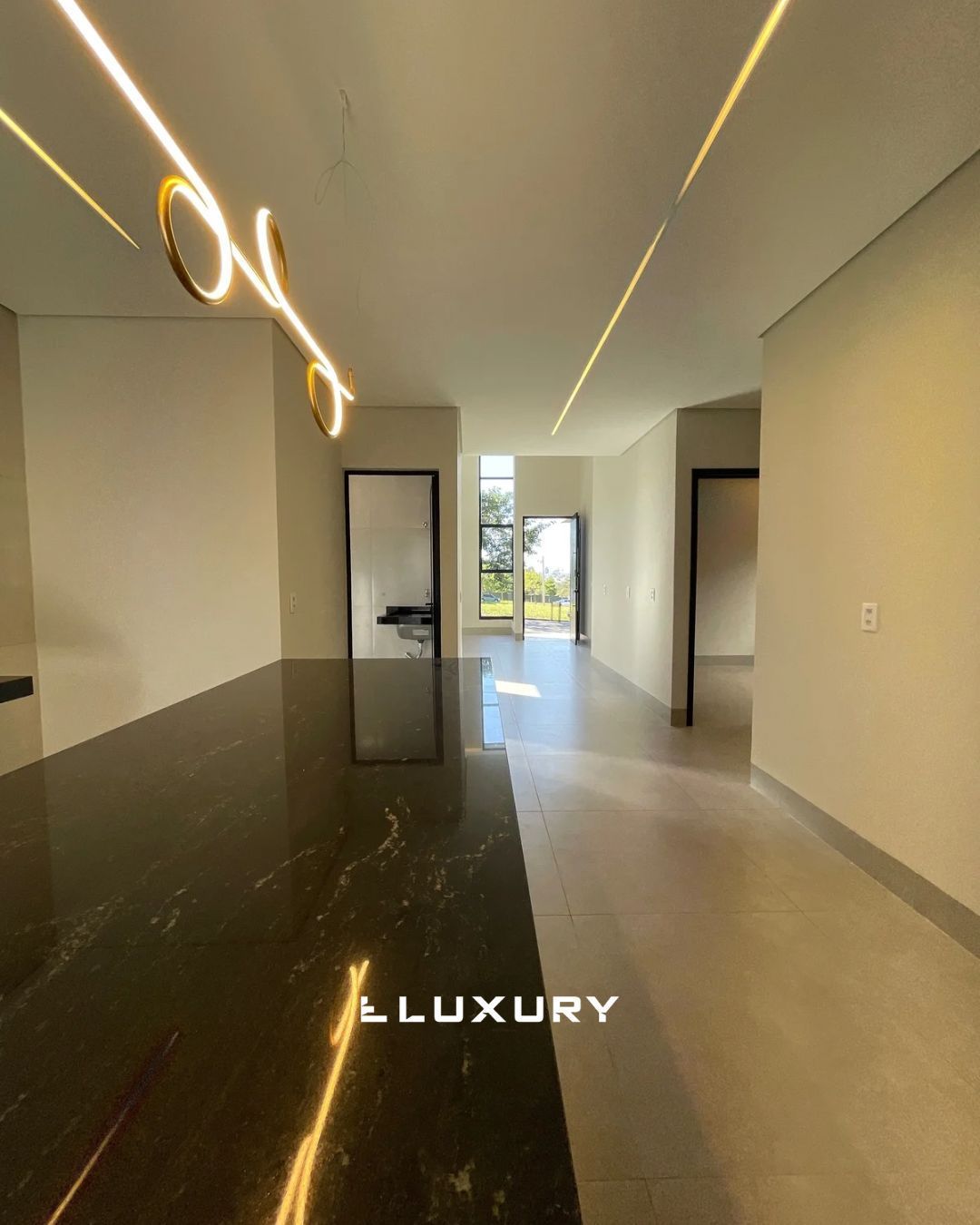Casa de Condomínio à venda com 4 quartos, 180m² - Foto 8