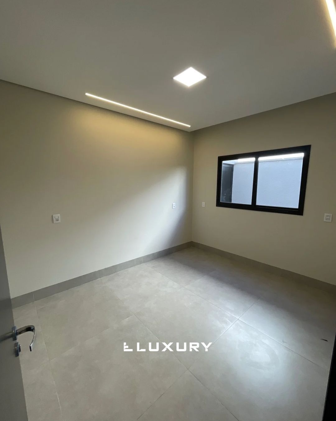 Casa de Condomínio à venda com 4 quartos, 180m² - Foto 11