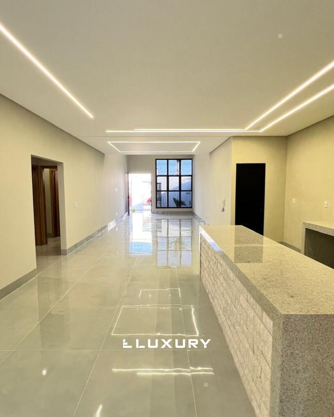 Casa à venda com 3 quartos, 228m² - Foto 7