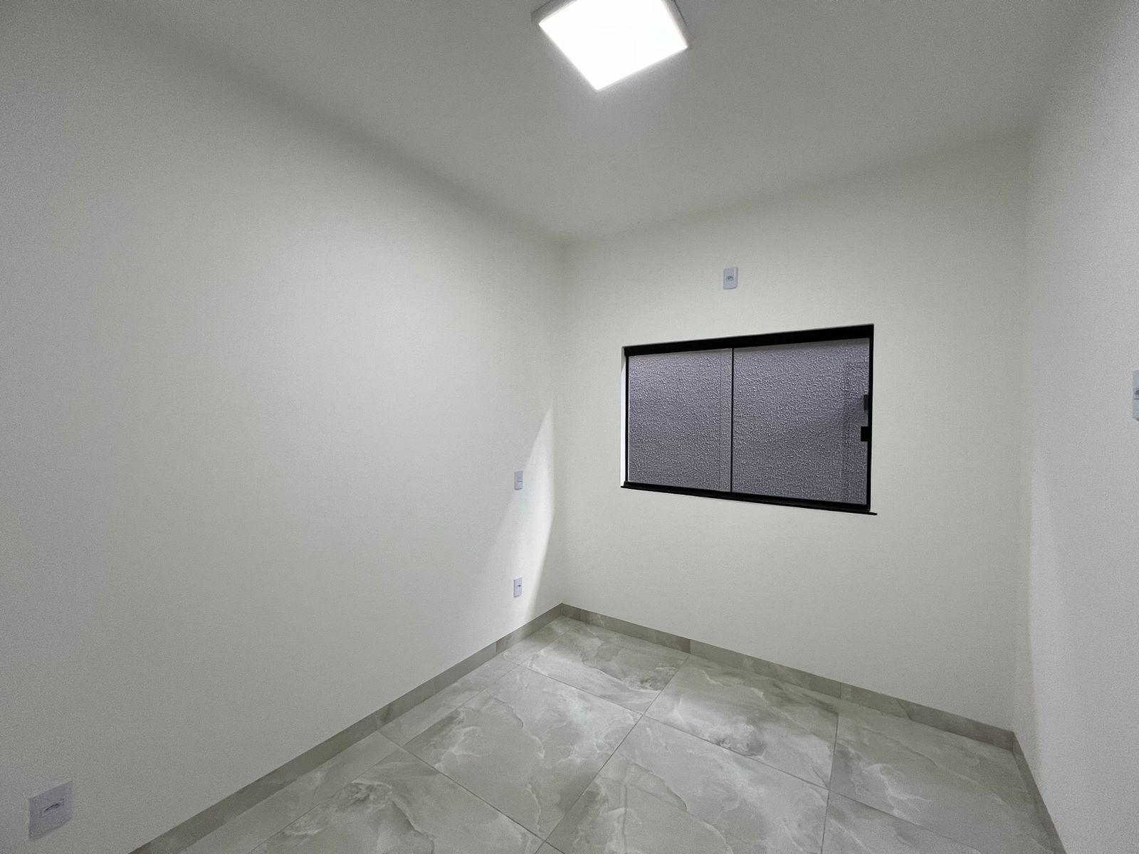 Casa à venda com 3 quartos, 112m² - Foto 8