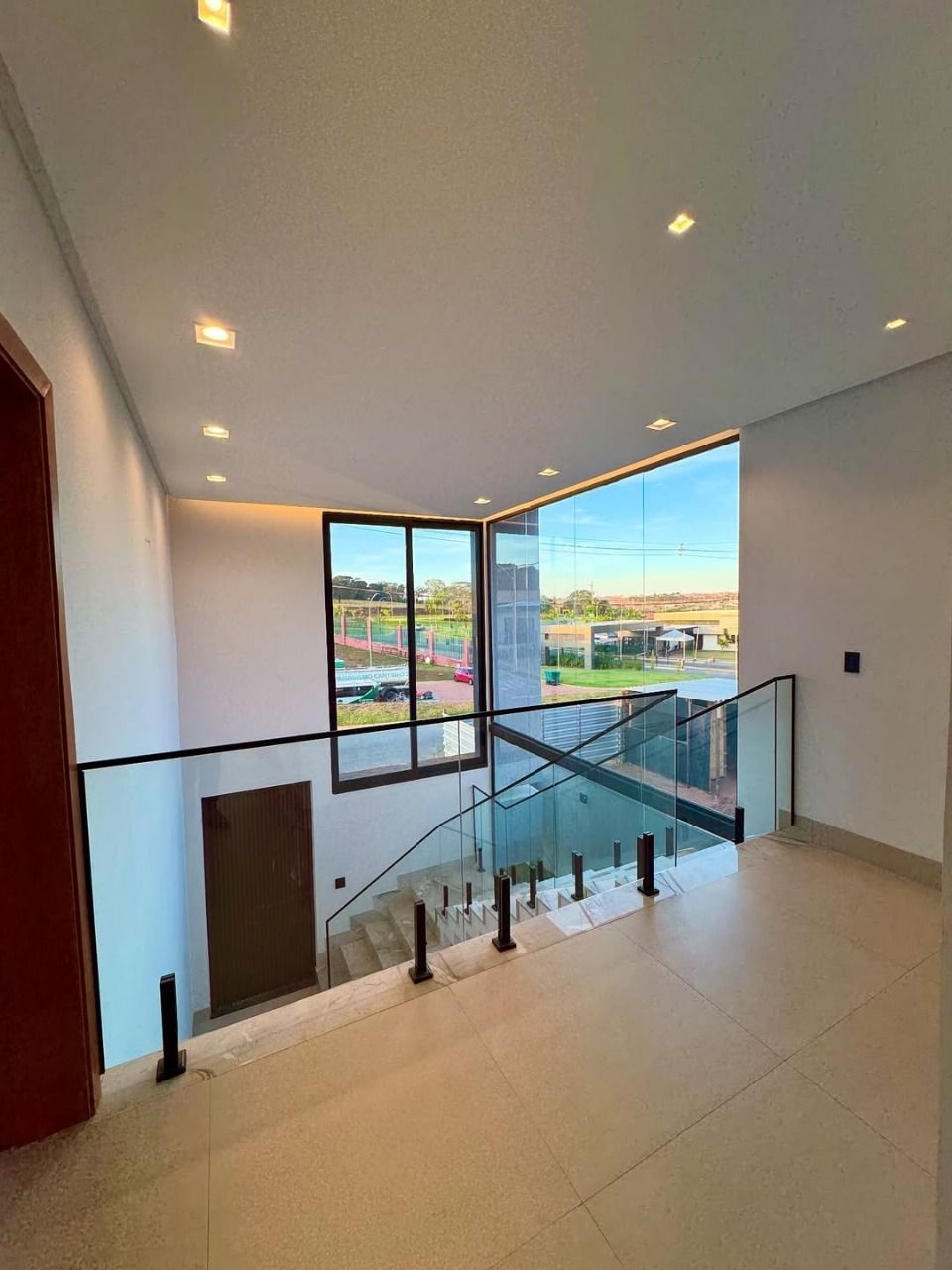 Casa de Condomínio à venda com 3 quartos, 231m² - Foto 12