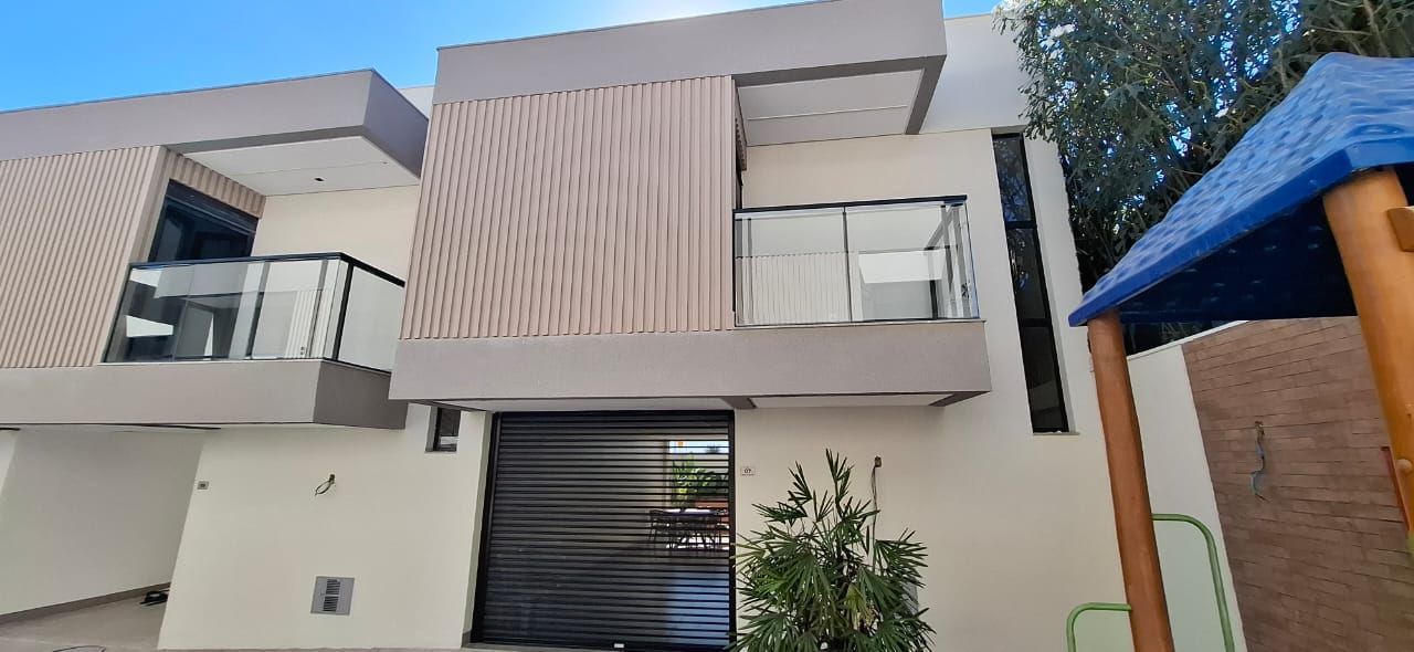 Sobrado, 3 quartos, 153 m² - Foto 1