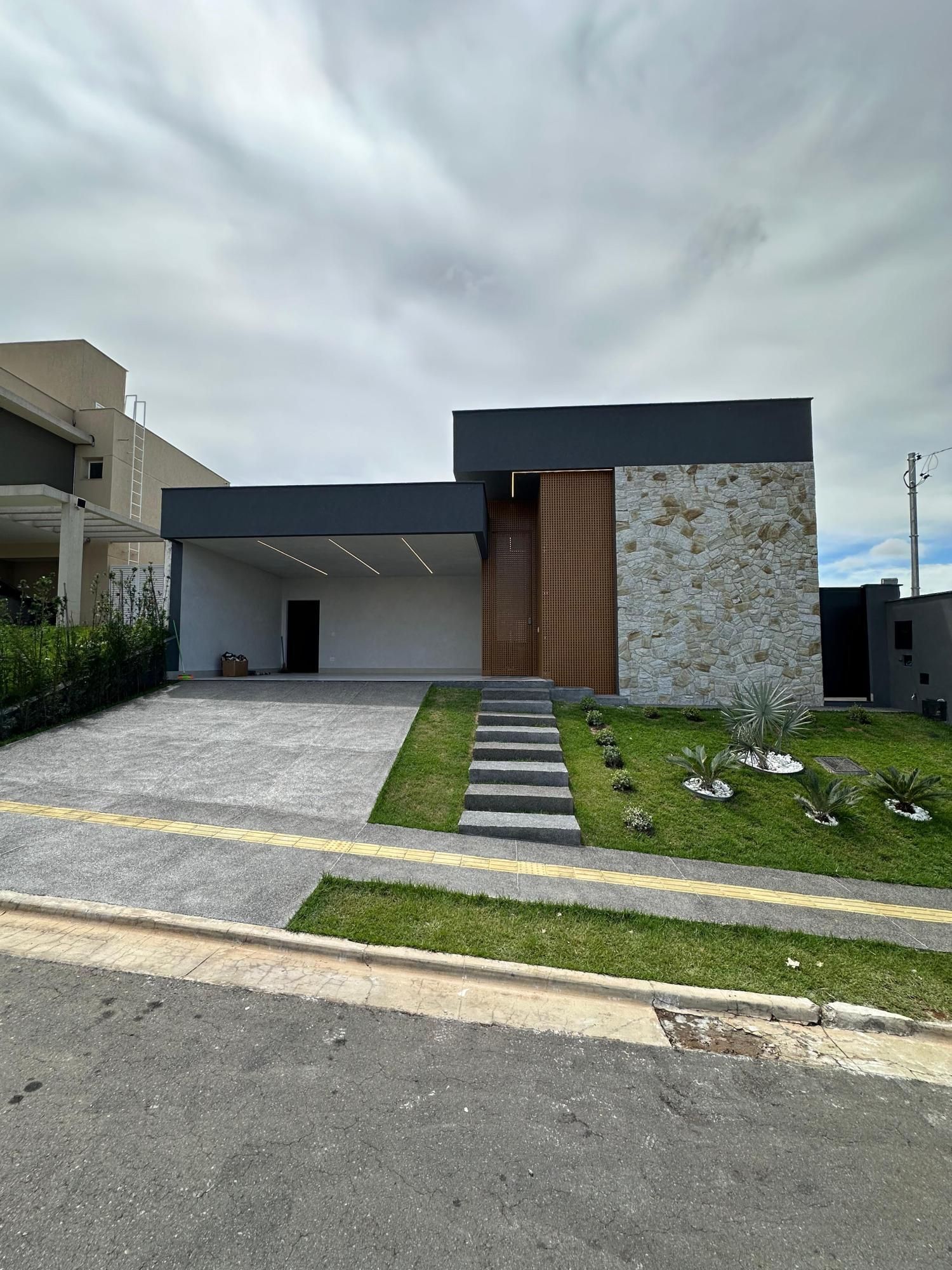 Casa de Condomínio à venda com 3 quartos, 132m² - Foto 2