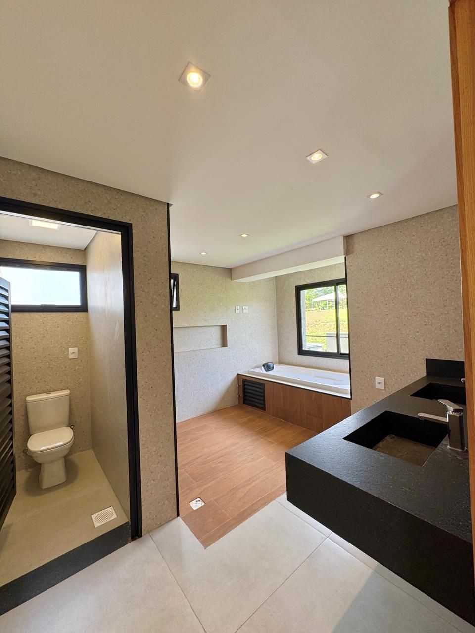 Casa de Condomínio à venda com 3 quartos, 224m² - Foto 18