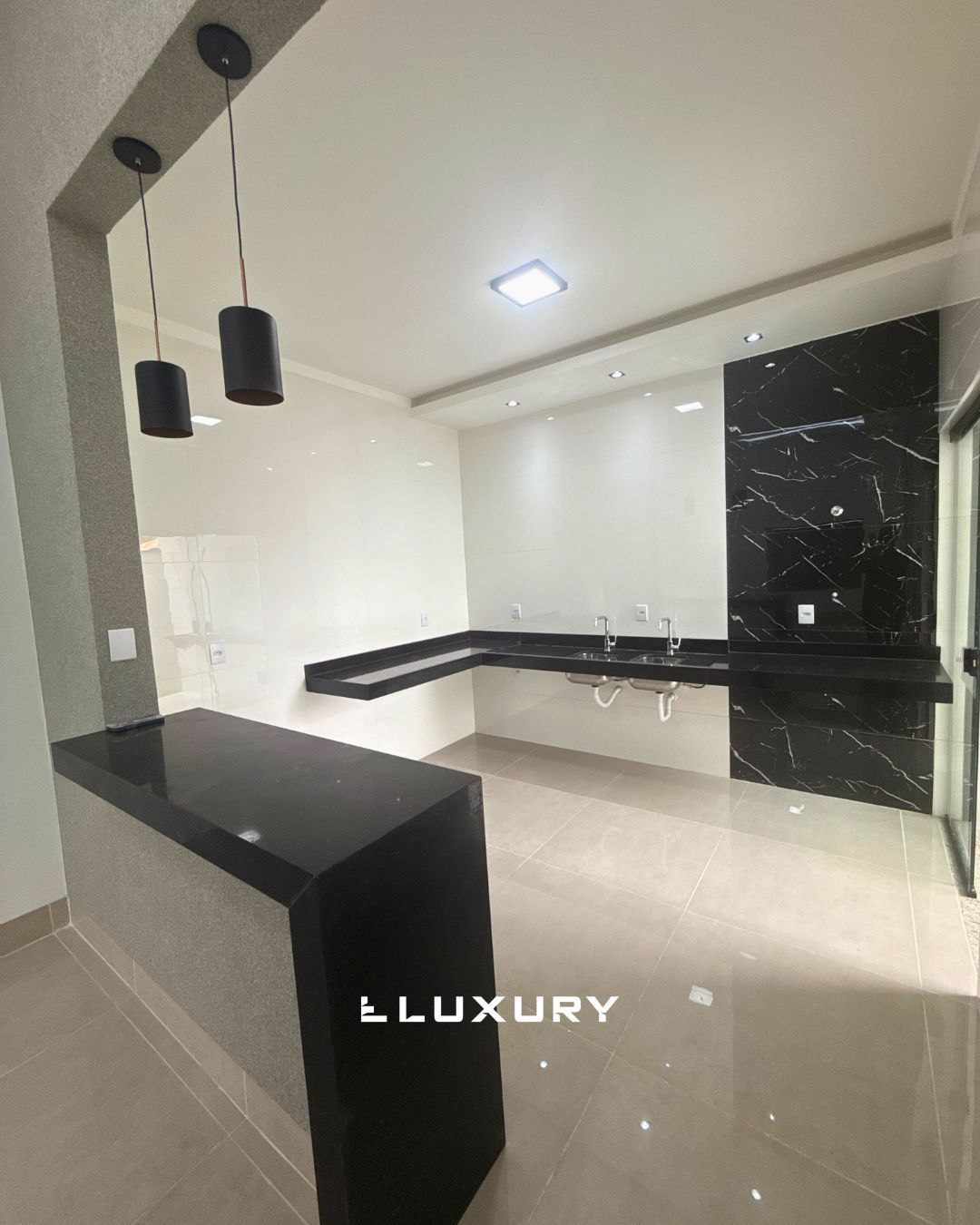 Casa à venda com 3 quartos, 140m² - Foto 10