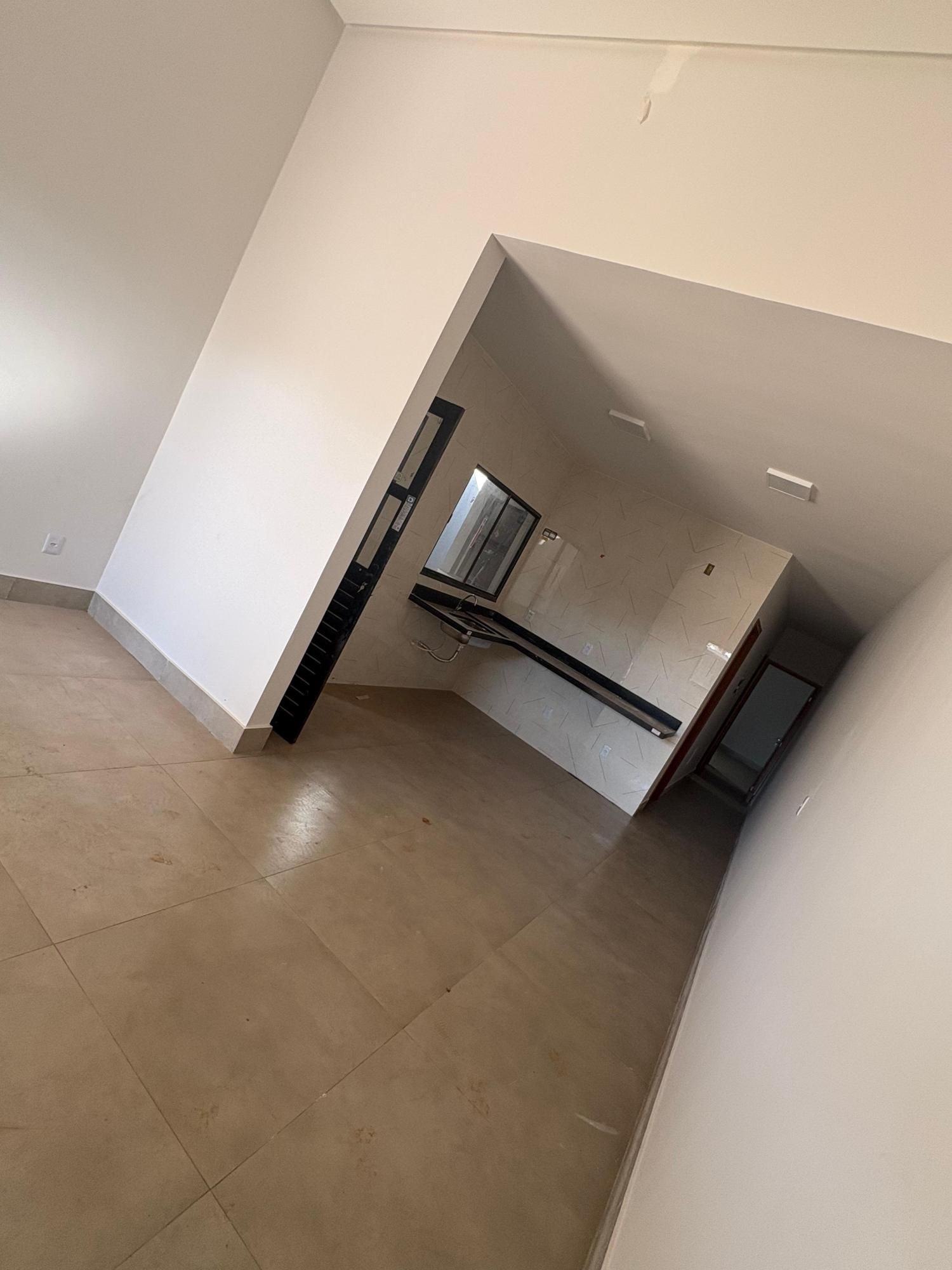 Casa à venda com 2 quartos, 90m² - Foto 11