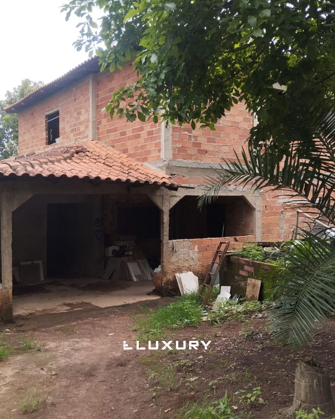 Chácara, 8 quartos, 10000 m² - Foto 1