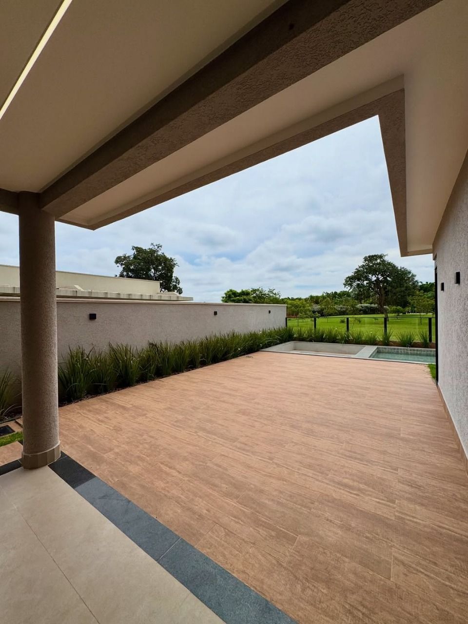 Casa de Condomínio à venda com 4 quartos, 325m² - Foto 15