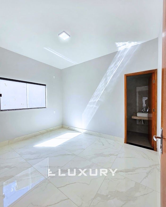 Casa à venda com 3 quartos, 105m² - Foto 9