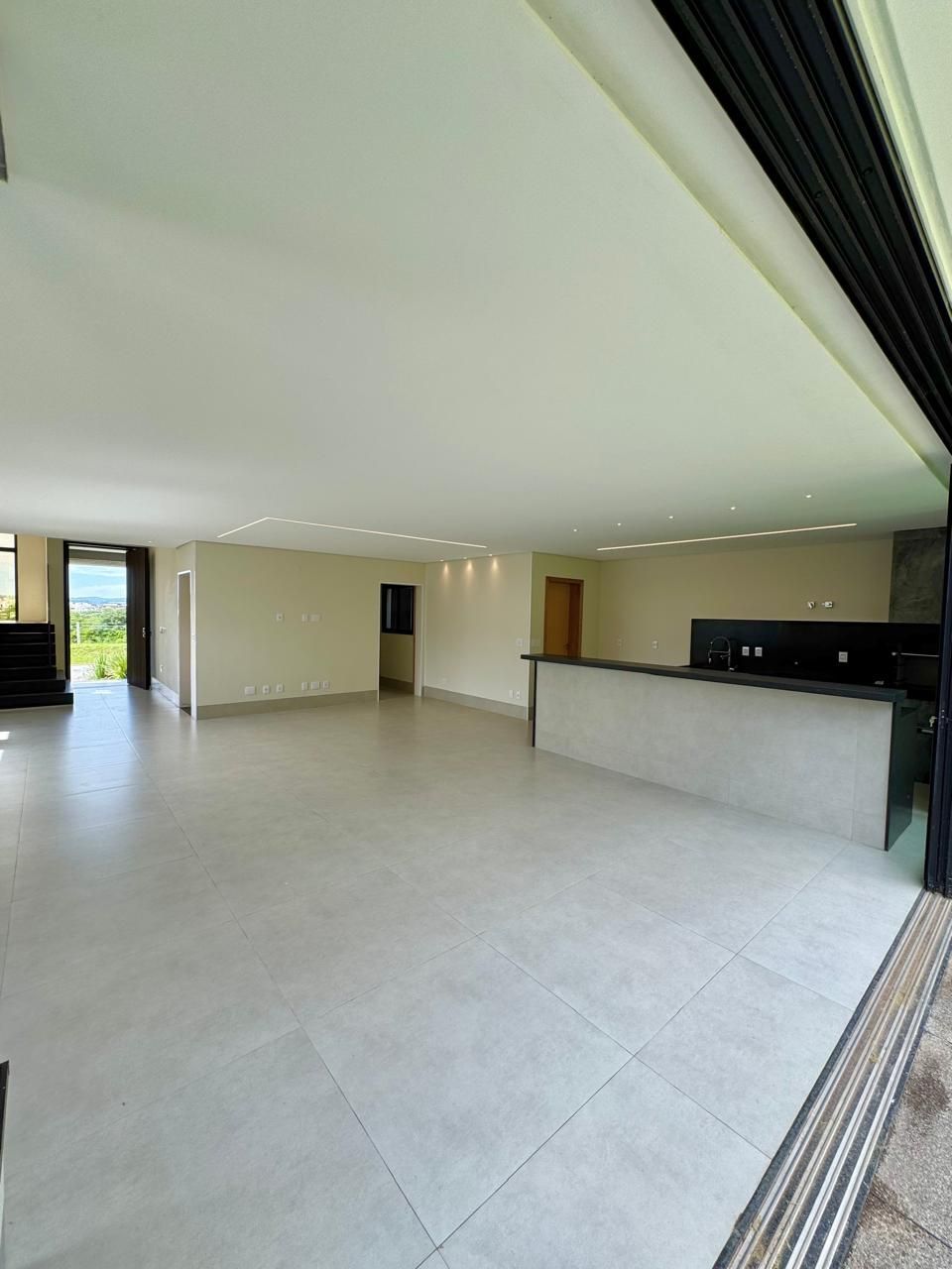 Casa de Condomínio à venda com 3 quartos, 224m² - Foto 8