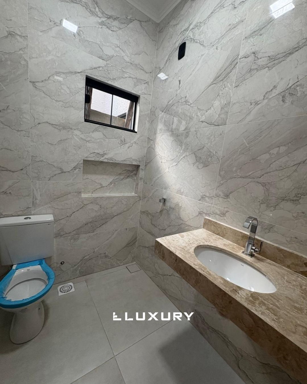 Casa à venda com 3 quartos, 110m² - Foto 10