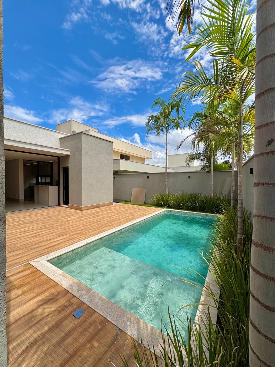 Casa de Condomínio à venda com 4 quartos, 253m² - Foto 18