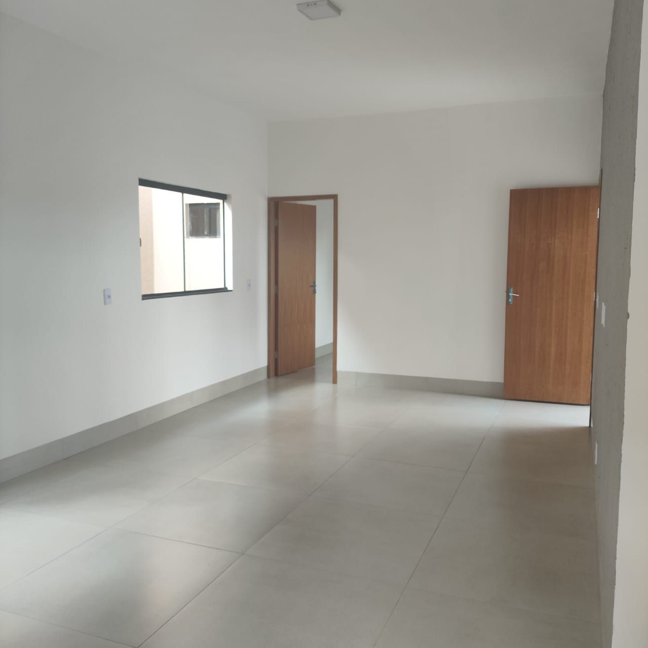 Casa à venda com 3 quartos, 110m² - Foto 4