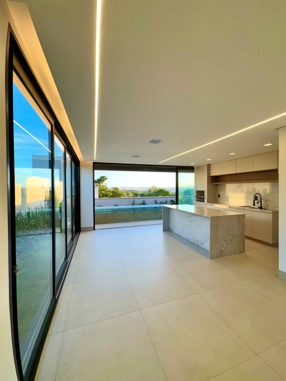 Casa de Condomínio à venda com 3 quartos, 231m² - Foto 7